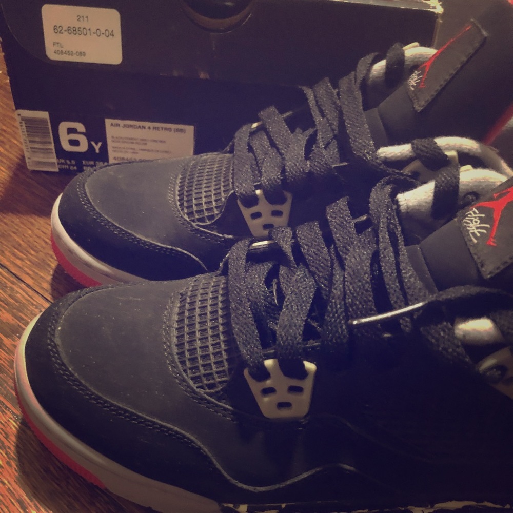 Jordan’s Retro 4s, BRED 4 (black and red 4s)